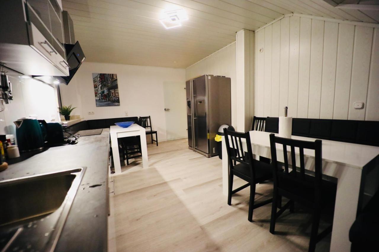 Generous Apartment I 7 Beds I 110 Sqm I Fast Internet Paderborn Luaran gambar